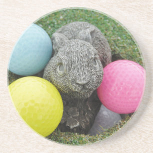 Bunny med rosa blue gult-ägg underlägg
