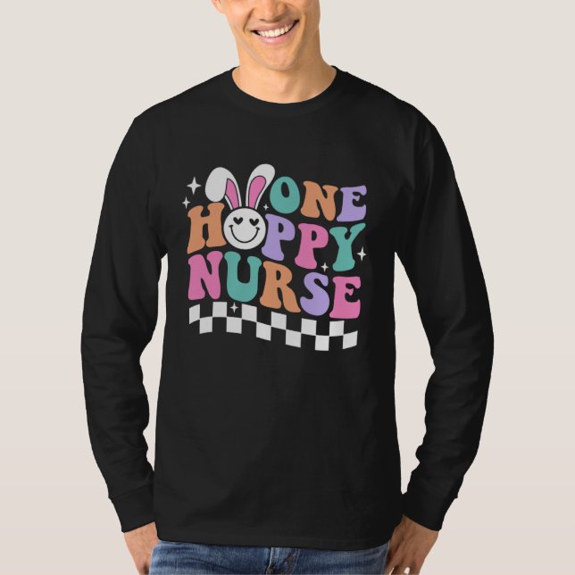 Bunny One Hoppy Nurse Happy Easter Day Groovy Retr T Shirt (Framsida)