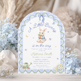 Bunny Pretty Rabbit Gingham Baby Shower Invitation Inbjudningar