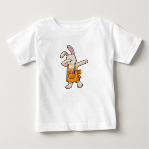 Bunny som Hairdresser med Comb & Scissors T Shirt