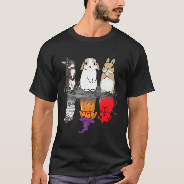 Bunny Witches Vatten Reflection Halloween T-Shirt. T Shirt (Framsida)