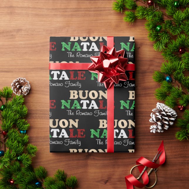 Buon Natale Family Namn, italiensk jul på Black Presentpapper (Julgåva)
