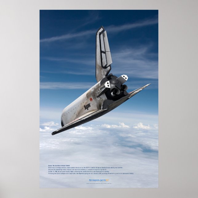 Buran Rymdfärja som stiger ned genom molnen Poster (Framsidan)