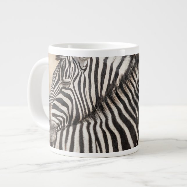 Burchells zebror strider halsar jumbo mugg (Framsida vänster)