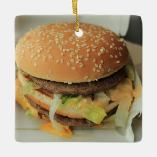 Burgare och friare julgransprydnad keramik