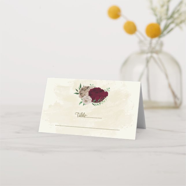 Burgund vin champagne blommor botanisk bröllop placeringskort (Framsida)