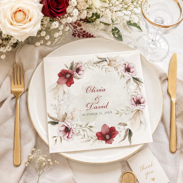 Burgunder Elfenbensfärgade Blommiga Krans Bröllops Pappersservett (Burgundy Ivory Floral Wreath Wedding Paper Napkins)