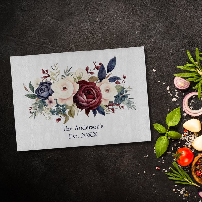 Burgunder Kräm Navyblå Blommig Akvarell (Burgundy Cream Navy Floral Watercolor Personalized Wedding Bridal Shower gift cutting board)