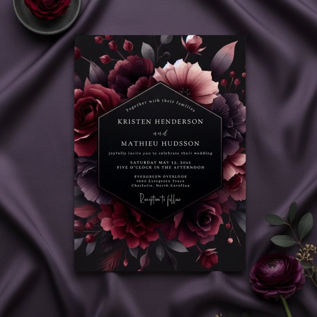 Burgunder Mörk Blommig Förtrollning Bröllop Inbjudningar (Skapare uppladdad)