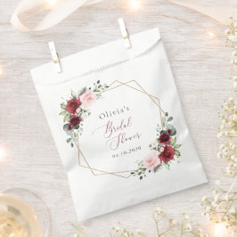 Burgunderröda blommor, Rosa blommor, Bröllopsfest