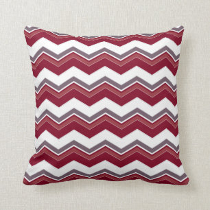 Burgundi Chevron mönster Kudde