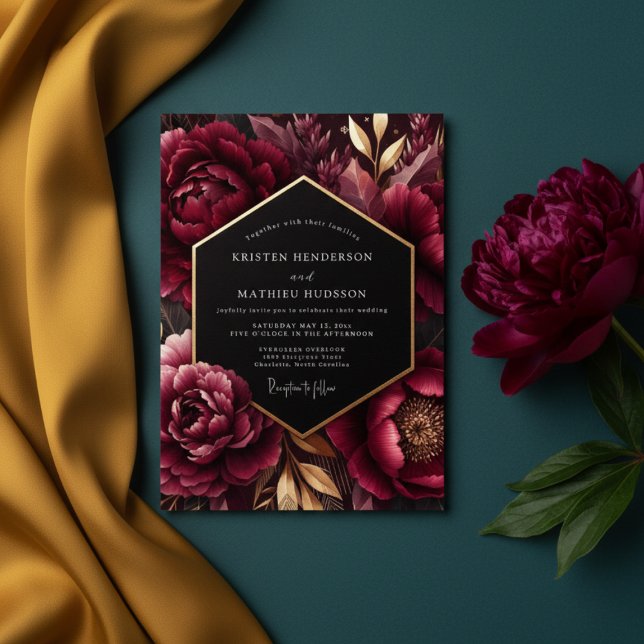 Burgundisk blomsterprakt bröllop inbjudningar (Skapare uppladdad)