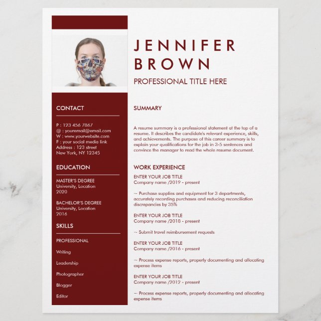 Burgundisk minimal CV med fotografi (Framsida)