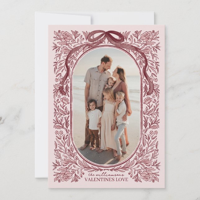 Burgundy and Mauve Floral & Bow Holiday Photo Card Inbjudningar (Framsida)