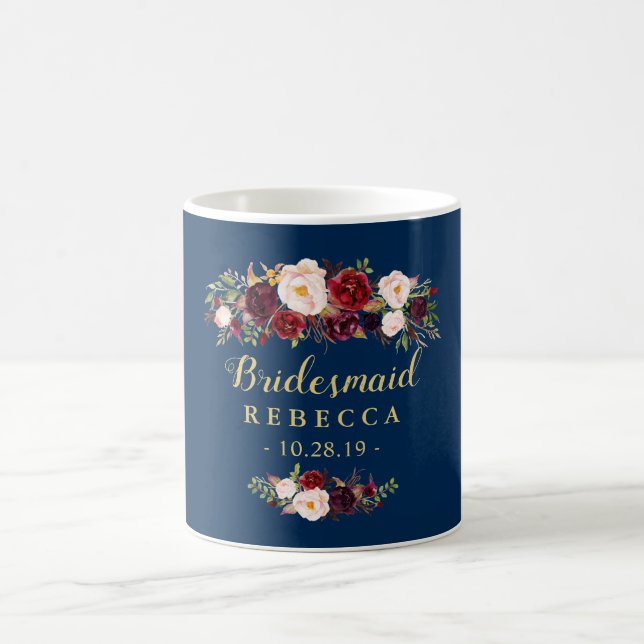 Burgundy Blommigt Navy Blue Bridesmaid Wedor Favor Kaffemugg (Center)