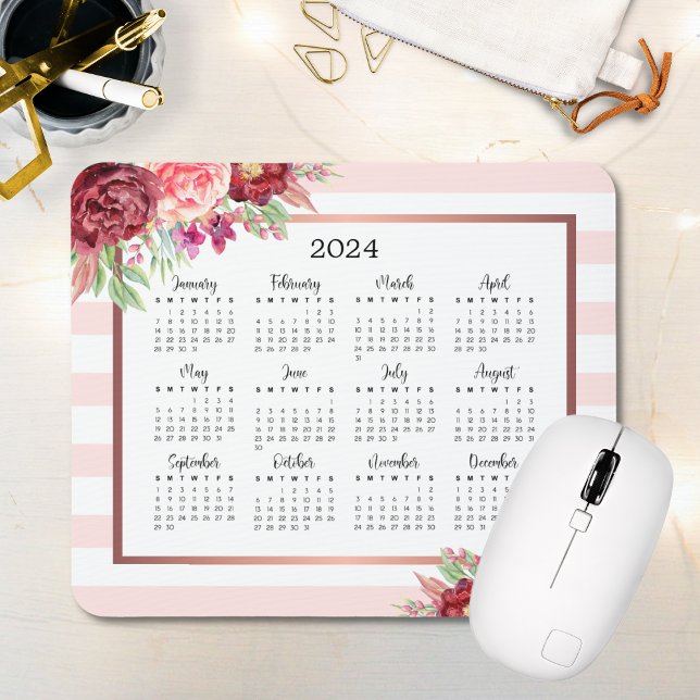 Burgundy Blommigt  Rosa Rand 2024 Kalender Musmatta (Skapare uppladdad)