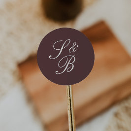 Burgundy & Cream Klassisk Skript Monogram Bröllop Runt Klistermärke