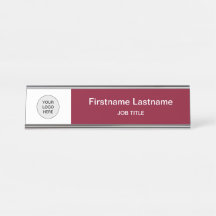 Burgundy din Logotyp Modern Desk Namn Platt