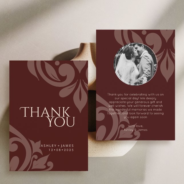 Burgundy Elegant Chic Damask Foto Bröllop  Tack Kort (Skapare uppladdad)