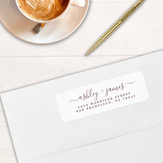 Burgundy Elegant Script Bröllop Returadress Etikett