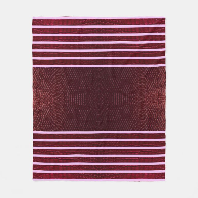 Burgundy Exotic Faux Snake Leather Linear Stripe Fleecefilt (Framsidan)