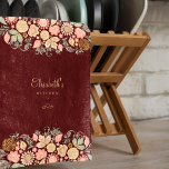 Burgundy för elegant av vintagens blommigt kökshandduk<br><div class="desc">Personlig vintage Rustic chic-kök med delikat  rosa,  peachygrädde och sage grönt blommigt botaniska jokerblommor på en mörk röd burgundi (utbytbar) bakgrund.                 Det kan vara en vacker gåva till ditt eget kök eller en keepsaké-personlig för någon speciell,  årsdag,  födelsedag,  jul,  möhippa eller en bröllop-gåva.</div>