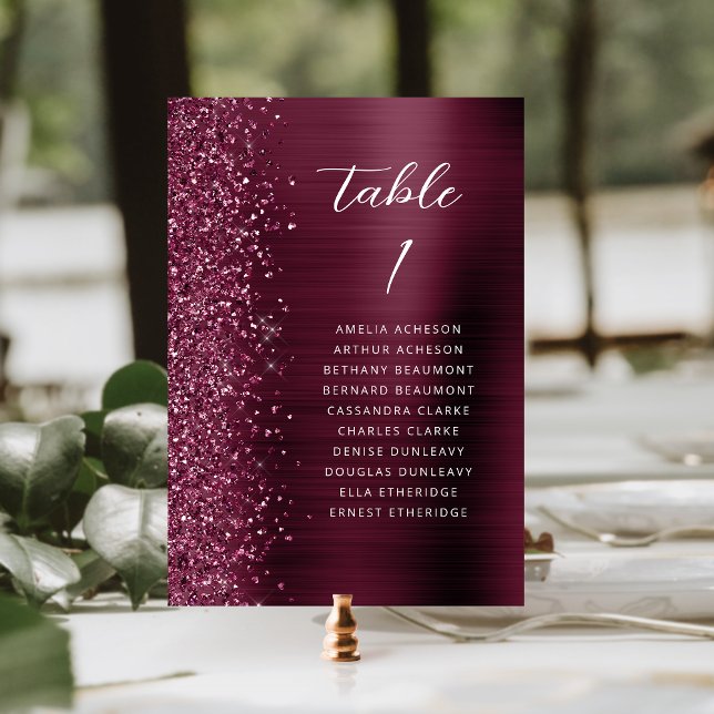 Burgundy Glam Glitter Metallic Script Bröllop Bordsnummer (Skapare uppladdad)