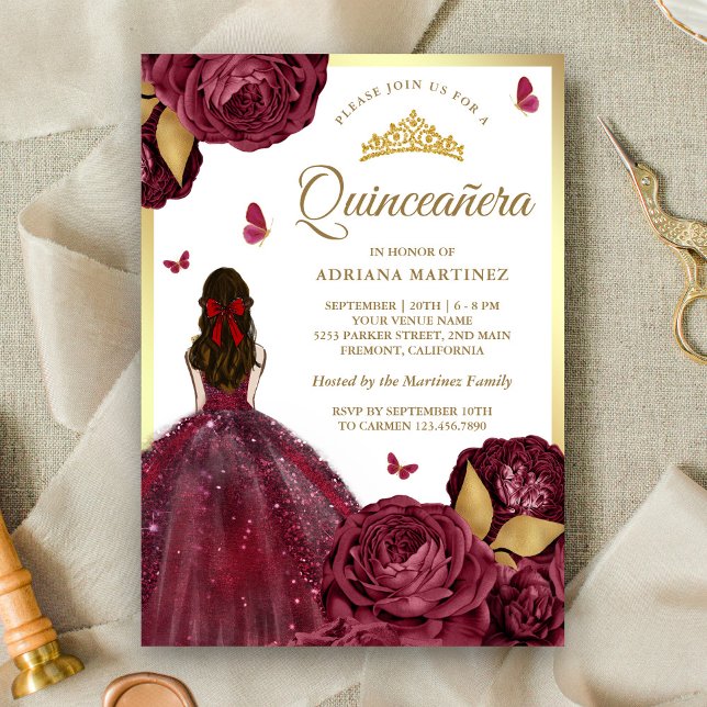 Burgundy Guld Blommigt Dress Butterfly Quinceanera Inbjudningar (Skapare uppladdad)