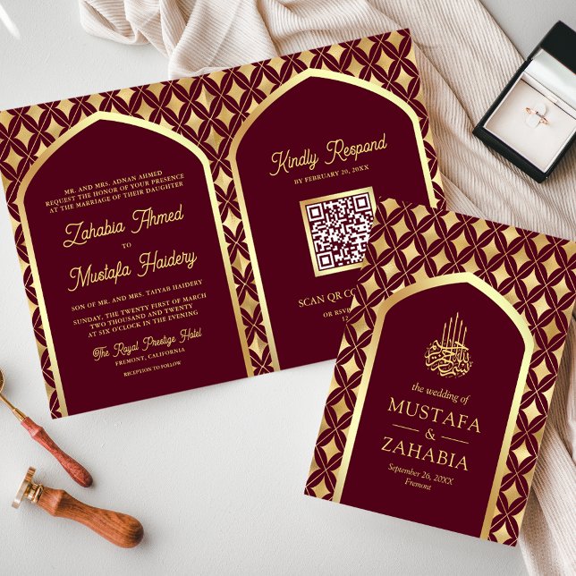Burgundy Guld Diamonds Arch QR Kod Muslim Bröllop Inbjudan (Skapare uppladdad)