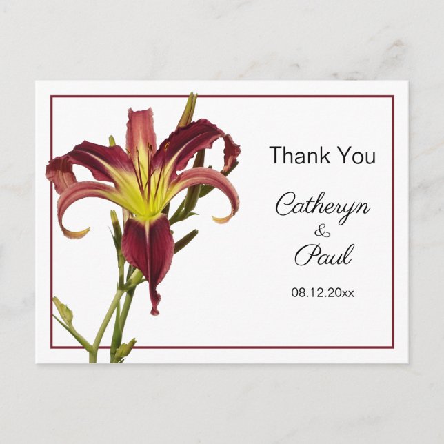 Burgundy & Gult Spider Daylily Bröllop Tack Vykort (Framsida)