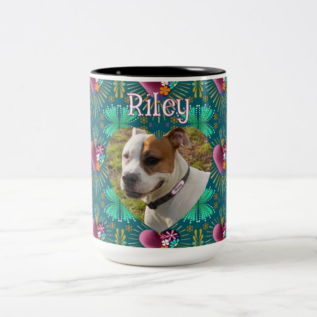 Burgundy heart with flowers and golden rays  Två-Tonad mugg (Center)