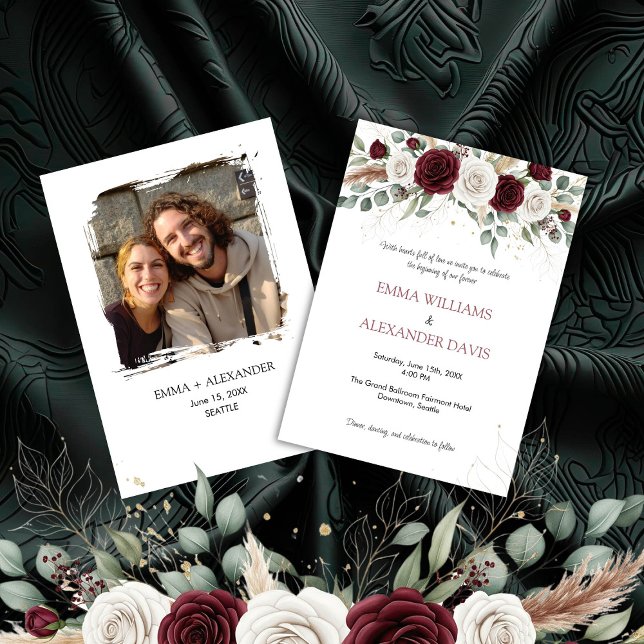 Burgundy-inbjudan till  Blommigt - fotobröllop Inbjudningar (Burgundy Blush Floral Wedding Invitation)