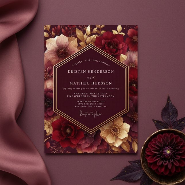 Burgundy Lush Bloom Wedding Inbjudningar (Skapare uppladdad)