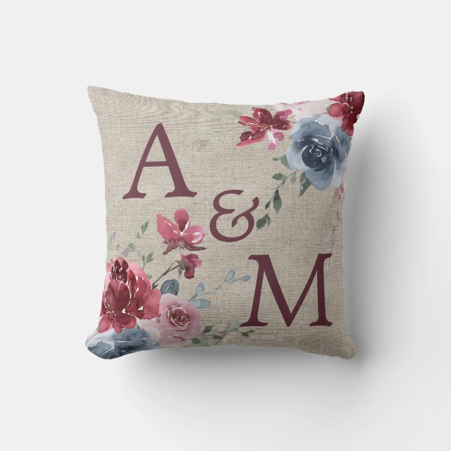 Burgundy Monogram Dusty Ro Blue Blommigt Linen Kudde (Framsida)