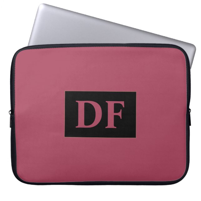 Burgundy Monogrammed Laptop Fodral (Framsidan)