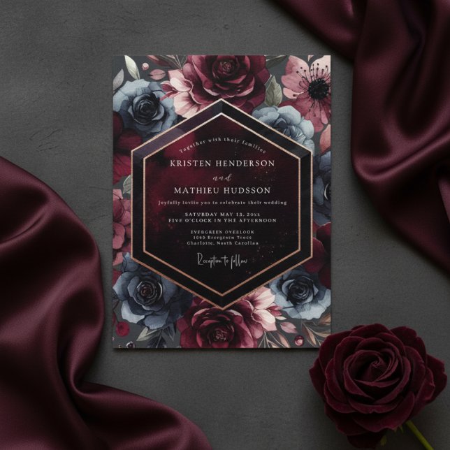 Burgundy Moody Bloom Romance Wedding Inbjudningar (Skapare uppladdad)