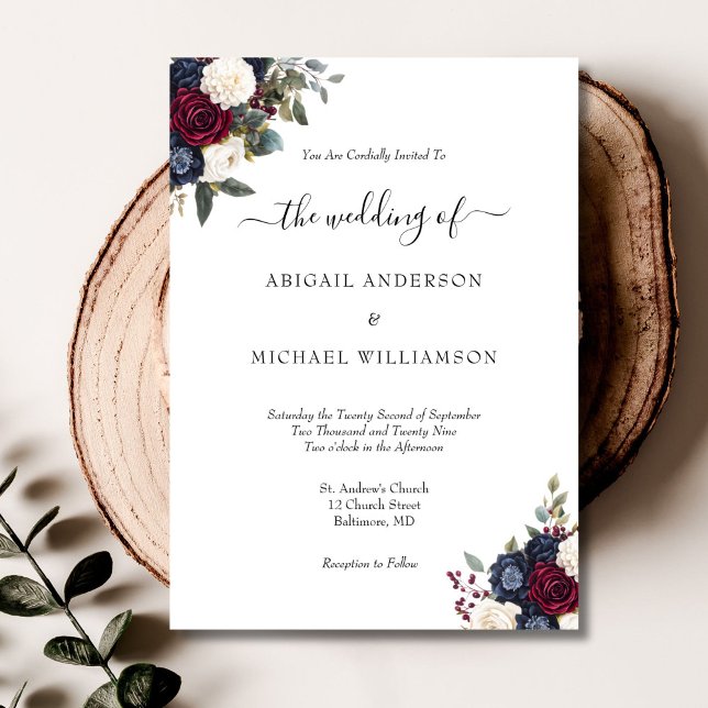 Burgundy Navy Blommigt Elegant Forme Script Bröllo Inbjudningar (Burgundy Navy Floral Elegant Traditional Script font Wedding Invitation)