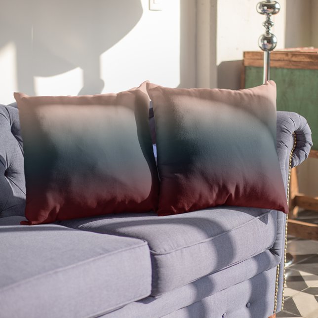 Burgundy Navy  Ombre Kudde (Skapare uppladdad)