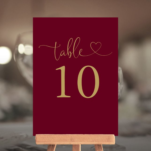 Burgundy Och Guld Hjärtformad Skript Bordnummer Inbjudningar (Burgundy And Gold Heart Script Table Number)