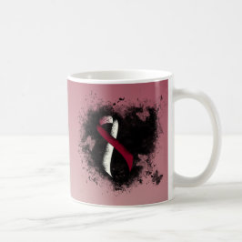 Burgundy och Ivory Ribbon Grunge Heart Kaffemugg