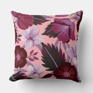 Burgundy och Rosa Blommigt på mjuk  bakgrund Kudde