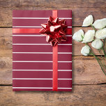 Burgundy och White Thin Vågrät Stripe Presentpapper<br><div class="desc">Burgundy och White Thin Vågrät Strepe Wrapped Papper</div>