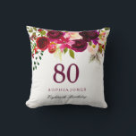 Burgundy Red Blommigt Boho 80th Birthday Gift Kudde<br><div class="desc">Burgundy Red Blommigt Boho 80th Birthday Gift Se vår butik för matchande inbjudan och fler gåvor</div>