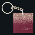 Burgundy Ro Guld  Rosa Glitter Monogram<br><div class="desc">Burgundy och Ro Guld  Rosa Faux Foil Gnistra Glitter Skriver Monogram Namn Keychain (). Det gör perfekten söt 16-årsjubileum,  bröllop,  möhippa,  årsdag,  babydusch eller bachelorette-fest för någon som glam lyxen och chic stilar i kärlek.</div>