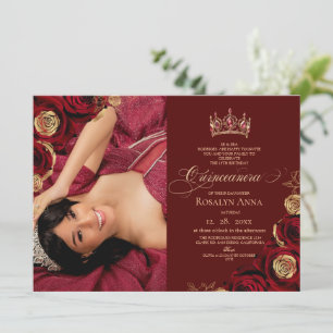 Burgundy röda rosor Princess Quinceañera Inbjudningar