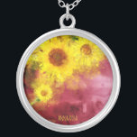 *~* Burgundy Rustic Solrossolrosfärg Land vattenfä Silverpläterat Halsband<br><div class="desc">* Rustiska Vintagar för botaniska charmer Burgundy Guld Blommigt Blommar och Watercolor Gult Sunblommor Kreativ Unik modern design. * Den här glatt moderna Land Rustic-Vintagen, vackra Soft stor Watercolor-Gult Sunblommor på en Abstrakt Burgundy Merlot och Guld ger en mycket bra design.Energy Enhanced Square Silver Plated Metaphysical Andlig New Age necklace....</div>