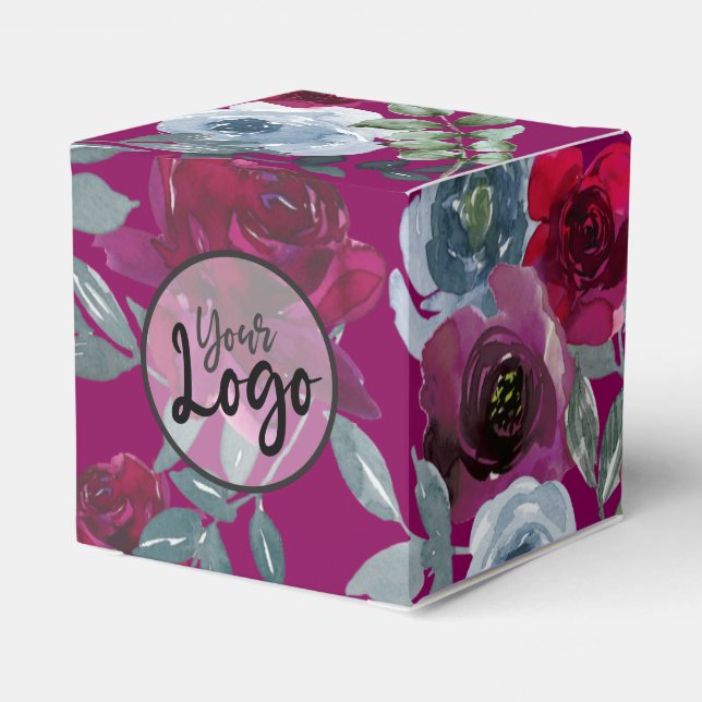 Burgundy Sage Grönt och Dusty Blue Branded Blommig Presentaskar (Baksidan Sidan)