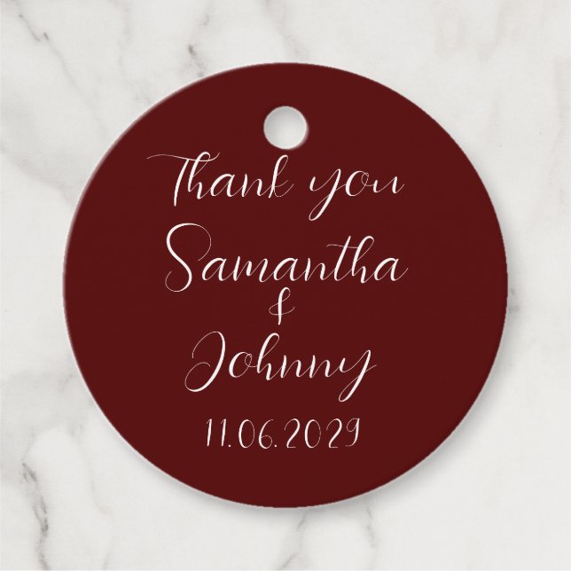 Burgundy Script Simple Elegant Classic Wedding Gåvor Etiketter (Framsida)