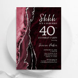 Burgundy Silver Agate Surprise 40:e födelsedagen Inbjudningar<br><div class="desc">Burgundy och silver agerade 40-årsjubileum. Elegantens moderna utformning med marsala vin mörk vattencolor agate marble geode bakgrund,  faux glitter silver och typography script font. Trendig inbjudan-kortets perfekt för en snyggt kvinnor i firande. Skrivna Zazzle-inbjudningar eller digital utskrivbar mall för omedelbar nedladdning.</div>