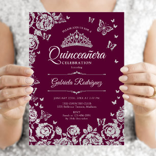 Burgundy Silvera Rosor Fjärilar Quinceanera Inbjudningar